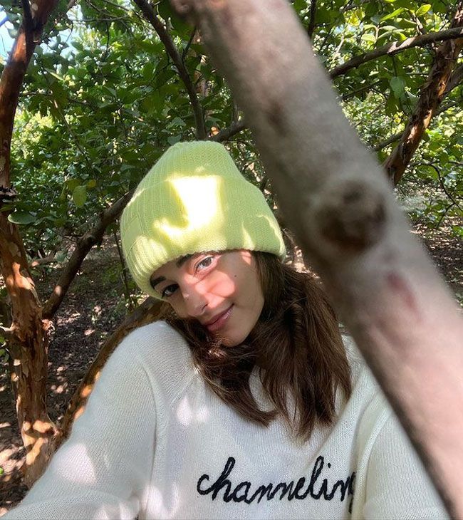 Ananya Pandey Posting Beautiful Pics On Instagram